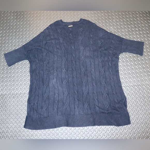 Michael Kors Oversized Cable Knit Sweater Dress - Picture 3 of 9